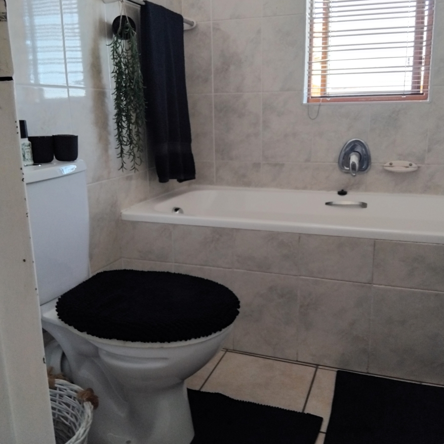 To Let 3 Bedroom Property for Rent in Brackenfell South Western Cape